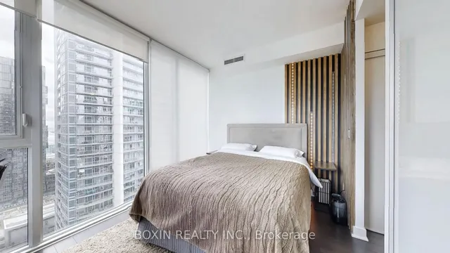 Additional image 10 of 290 Adelaide St Unit 2910