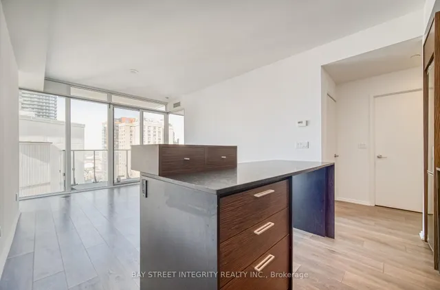 Additional image 7 of 75 St Nicholas St Unit 2105