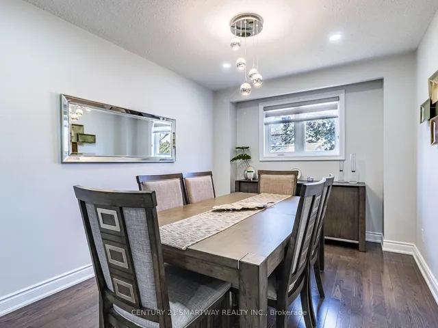 Additional image 12 of 10 Governor Grove Cres