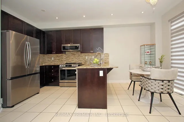 Additional image 11 of 53 Baby Pointe Tr