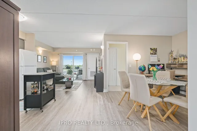 Additional image 6 of 716 Main St Unit 207