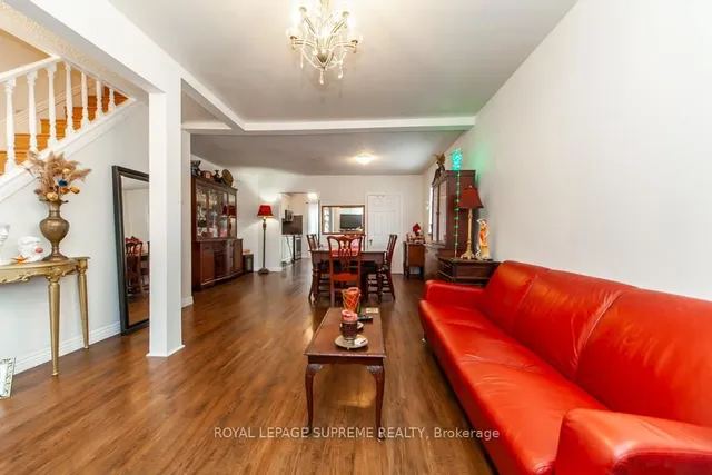 Additional image 7 of 95 Silverthorn Ave