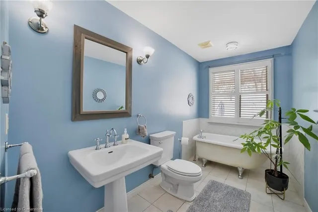 Additional image 24 of 12 Portal Crt