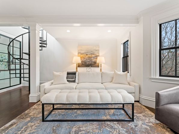 108 Chandler St #PENTHOUSE, Boston, MA 02116