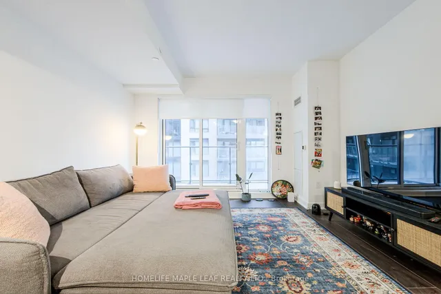 Additional image 11 of 543 Richmond St Unit 728