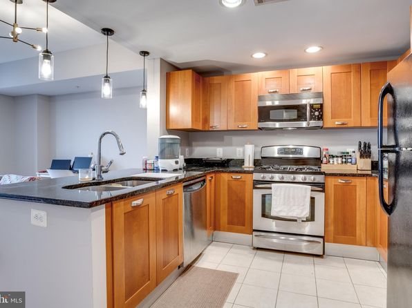 2451 Midtown Ave, Alexandria, VA