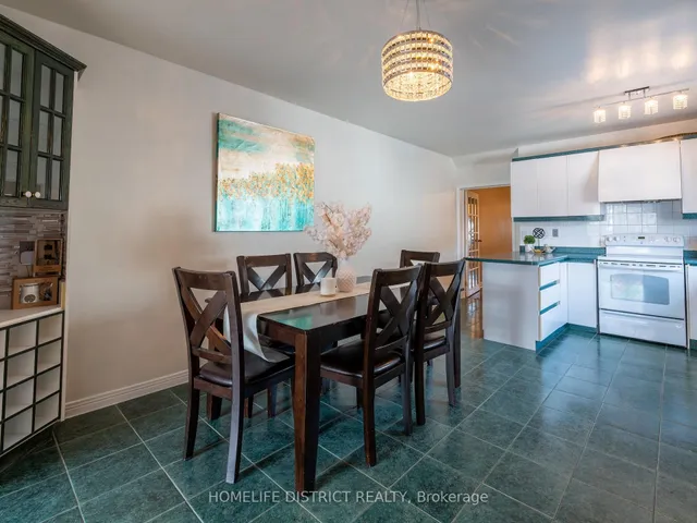 Additional image 19 of 157 Silverthorn Ave