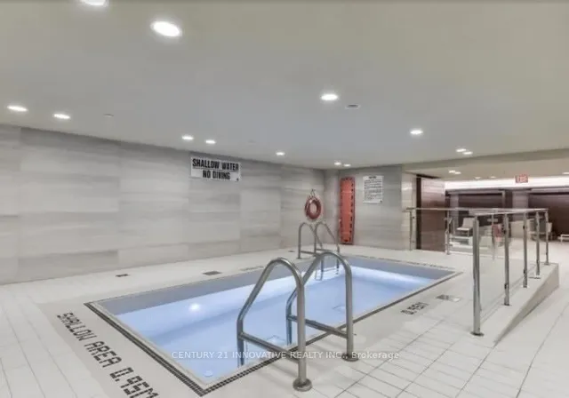 Additional image 25 of 15 Queens Quay N/A Unit 911