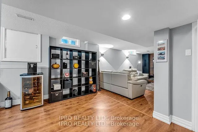 Additional image 29 of 155 Bighorn Cres