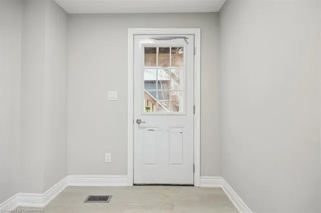 Additional image 18 of 137 West Ave