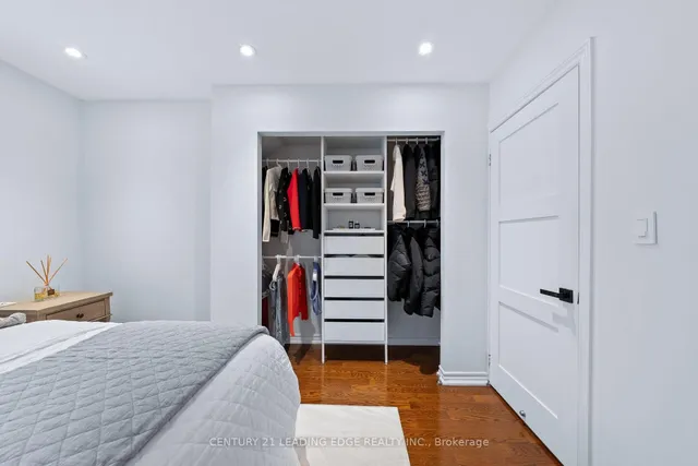 Additional image 18 of 32 Mortimer Ave