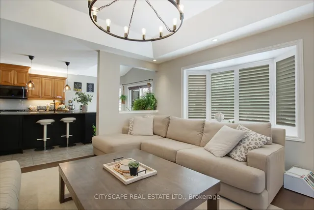 Additional image 13 of 11 Penfold Crt