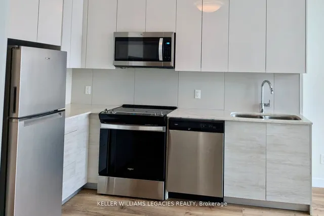 Additional image 2 of 60 FREDERICK ST St Unit 703