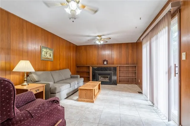 Additional image 15 of 2024 CHEVIOT Crt