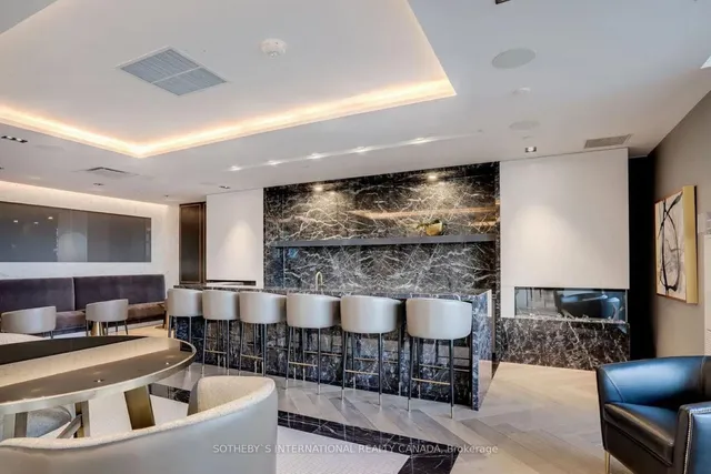 Additional image 29 of 330 Richmond St Unit 921