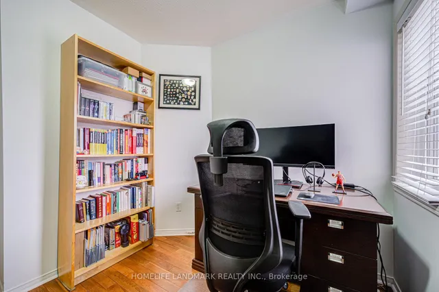 Additional image 28 of 83 Mondeo Dr Unit 212