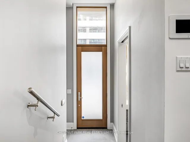 Additional image 3 of 1074 Bay St Unit 11