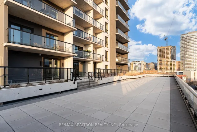 Additional image 34 of 15 Queen St Unit 1701