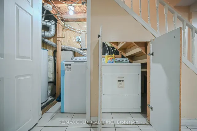 Additional image 43 of 152 Bighorn Cres