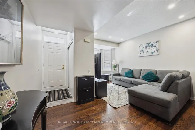 Additional image 7 of 760 Lawrence Ave Unit 146