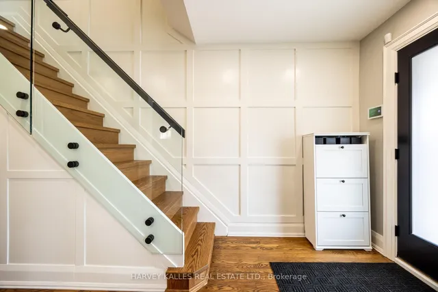 Additional image 3 of 42 Roe Ave