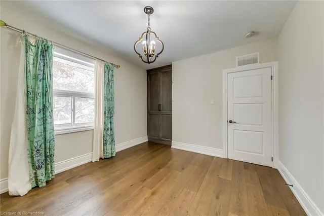 Additional image 29 of 29 Pinehurst Cres