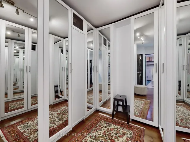 Additional image 34 of 77 Harbour Sq Unit 3408