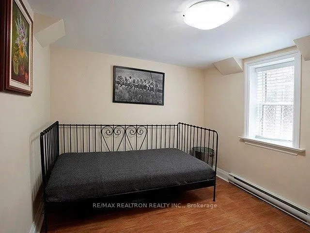 Additional image 28 of 252 Ellis Ave