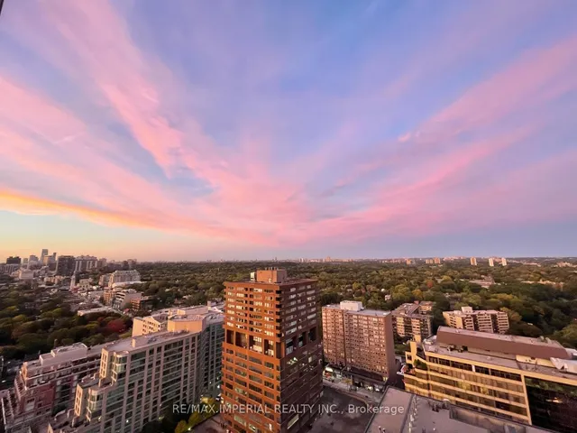 Additional image 34 of 32 Davenport Rd Unit 2406