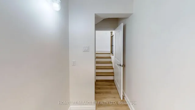 Additional image 43 of 17 BEAVERHALL Rd