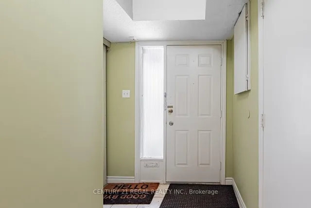 Additional image 6 of 2359 Birchmount Rd Unit 29