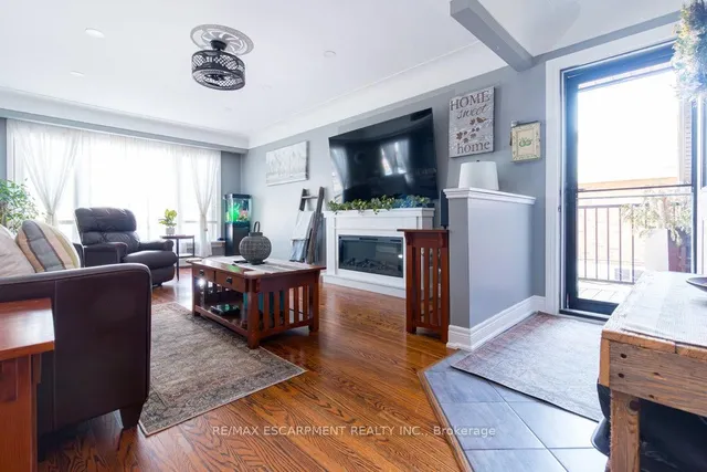 Additional image 6 of 3 Pleasant Ave