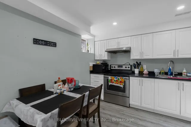 Additional image 42 of 594 Queen Mary Dr