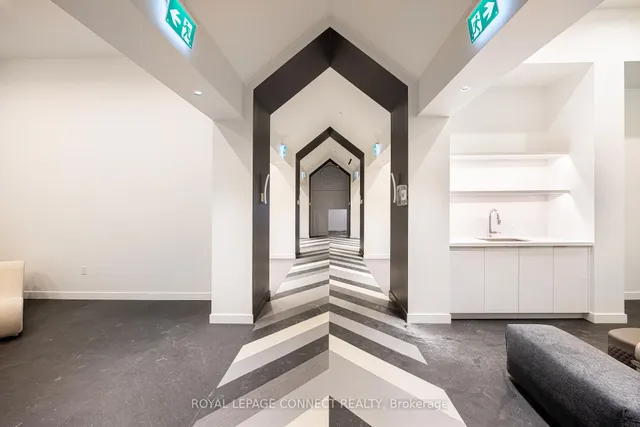 Additional image 28 of 39 Roehampton Ave Unit 2907