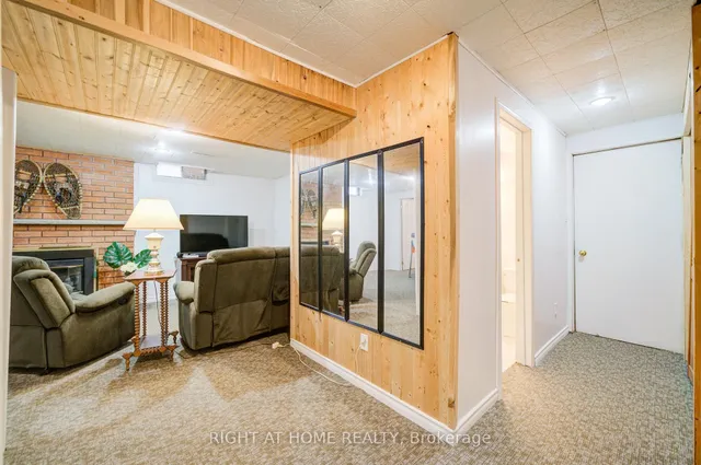 Additional image 34 of 134 Dumfries Ave