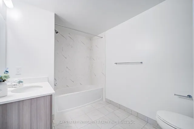 Additional image 14 of 556 Marlee Ave Unit 304