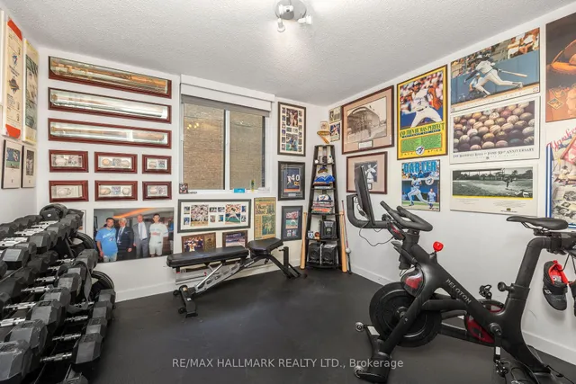 Additional image 15 of 212 St George St Unit 203