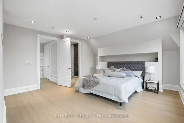 Additional image 27 of 1 Silvergrove Rd