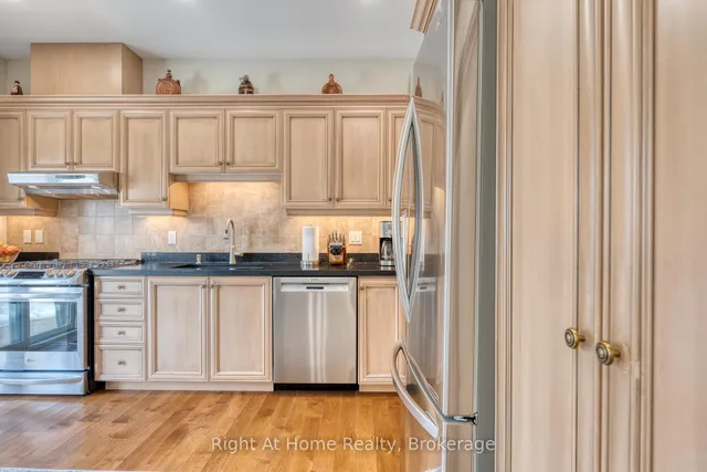 Additional image 15 of 320 Southbrook Dr