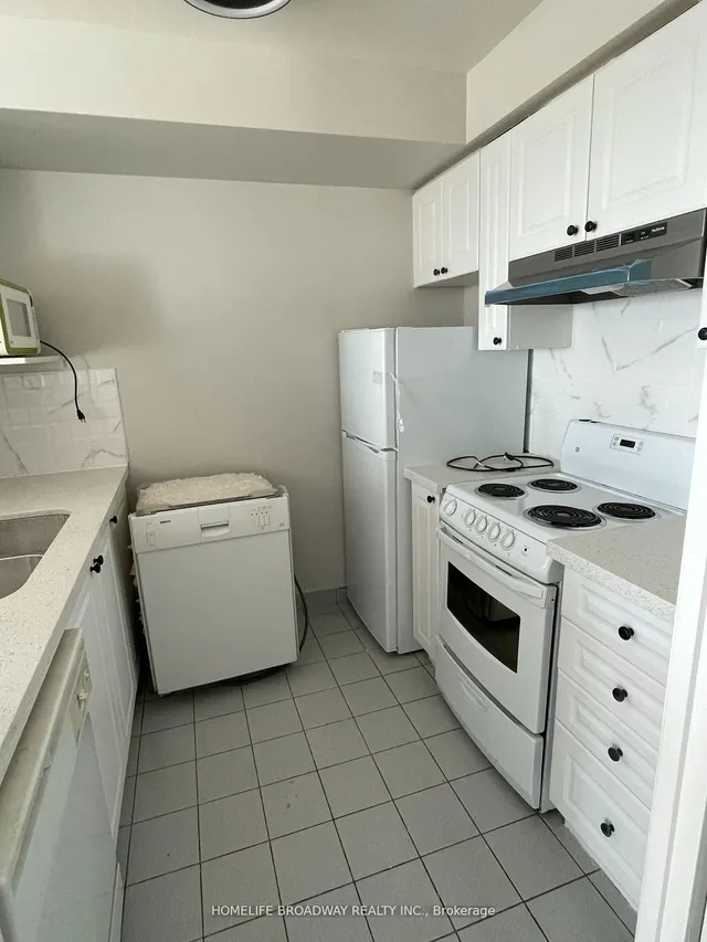 Additional image 8 of 18 Lee Centre Dr Unit 1807