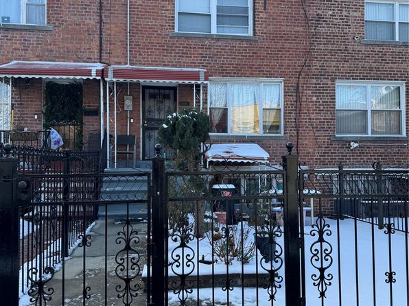 1118 213 Street E, Bronx, NY 10469