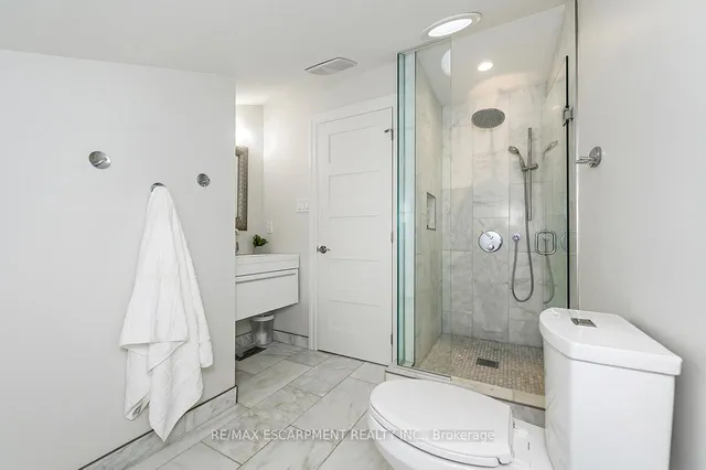 Additional image 38 of 63 BARTON St