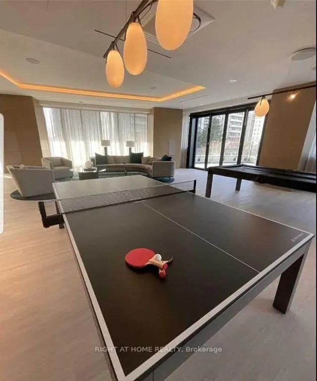 Additional image 30 of 575 Bloor St Unit 1502