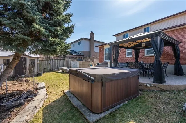 Additional image 34 of 2137 Cleaver Ave