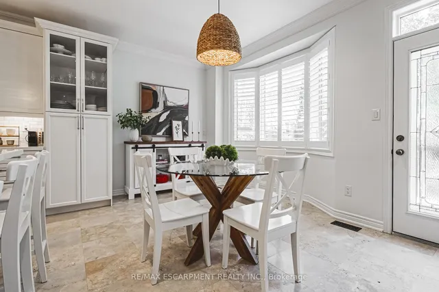 Additional image 13 of 4670 Webb St