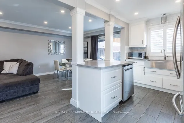 Additional image 10 of 74 Edenrock Dr