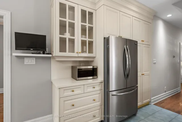 Additional image 9 of 306 Runnymede Rd