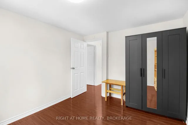 Additional image 25 of 400 Bloor St Unit 100