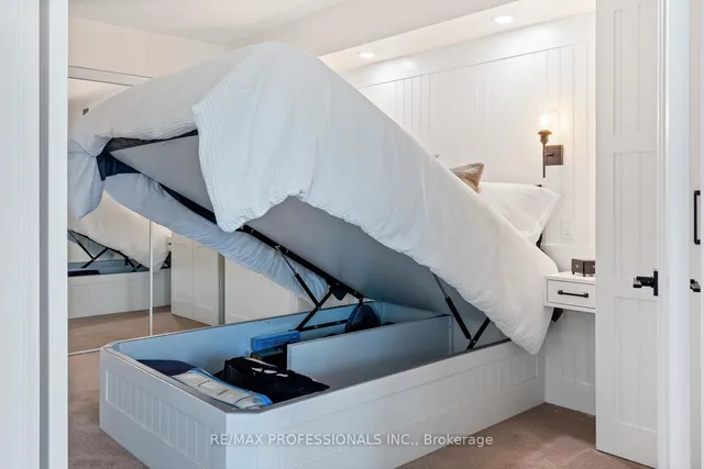 Additional image 19 of 410 Queens Quay Unit 517