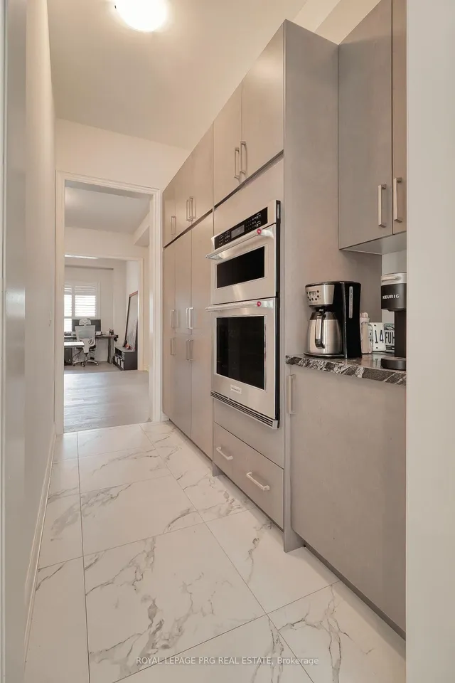 Additional image 12 of 61 Cattail Cres